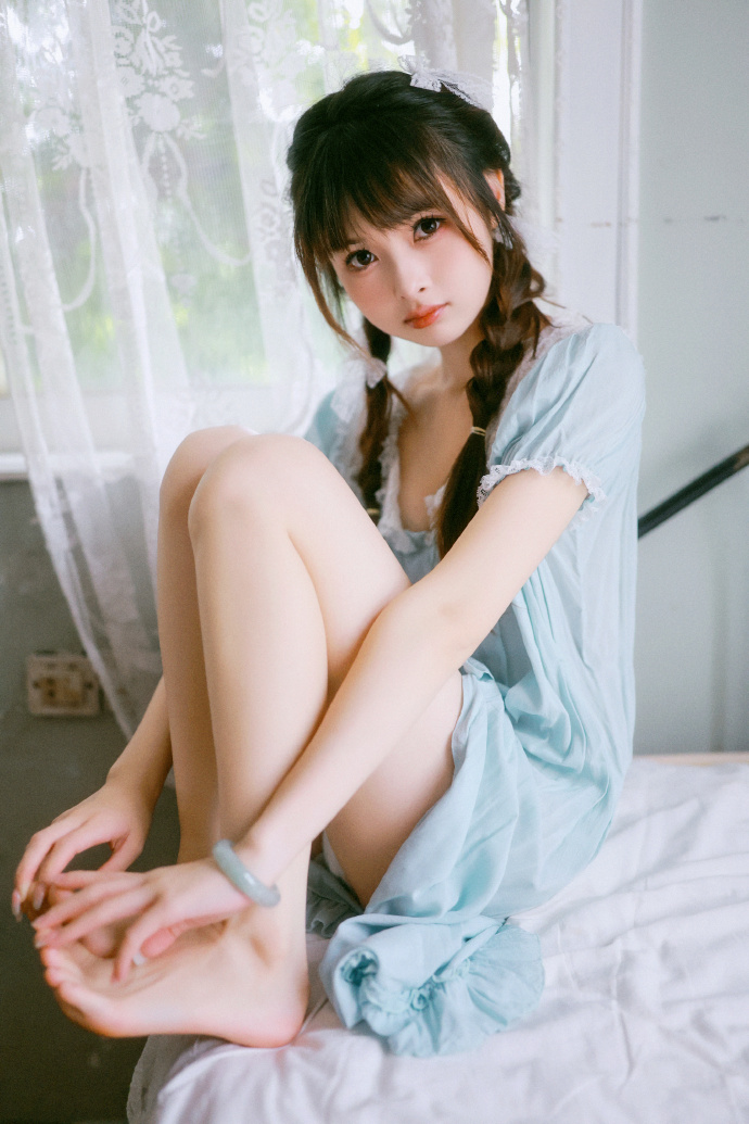 春光乍泄